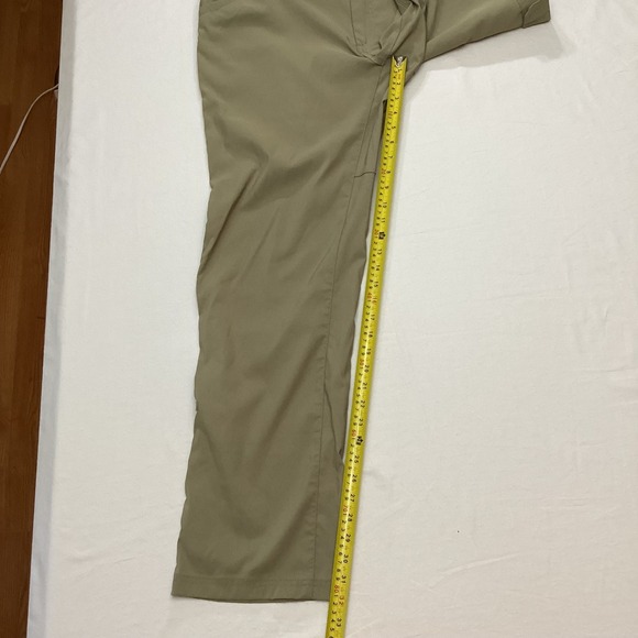 Bit & Bridle Womens XL/18 Cargo Pants Khaki Outdoor Hiking Utility New W/Tags - Picture 3 of 12